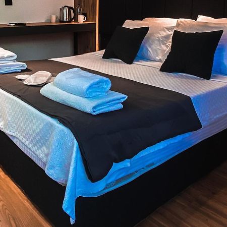 Tepe Hotel&Business Suite Анталія Екстер'єр фото