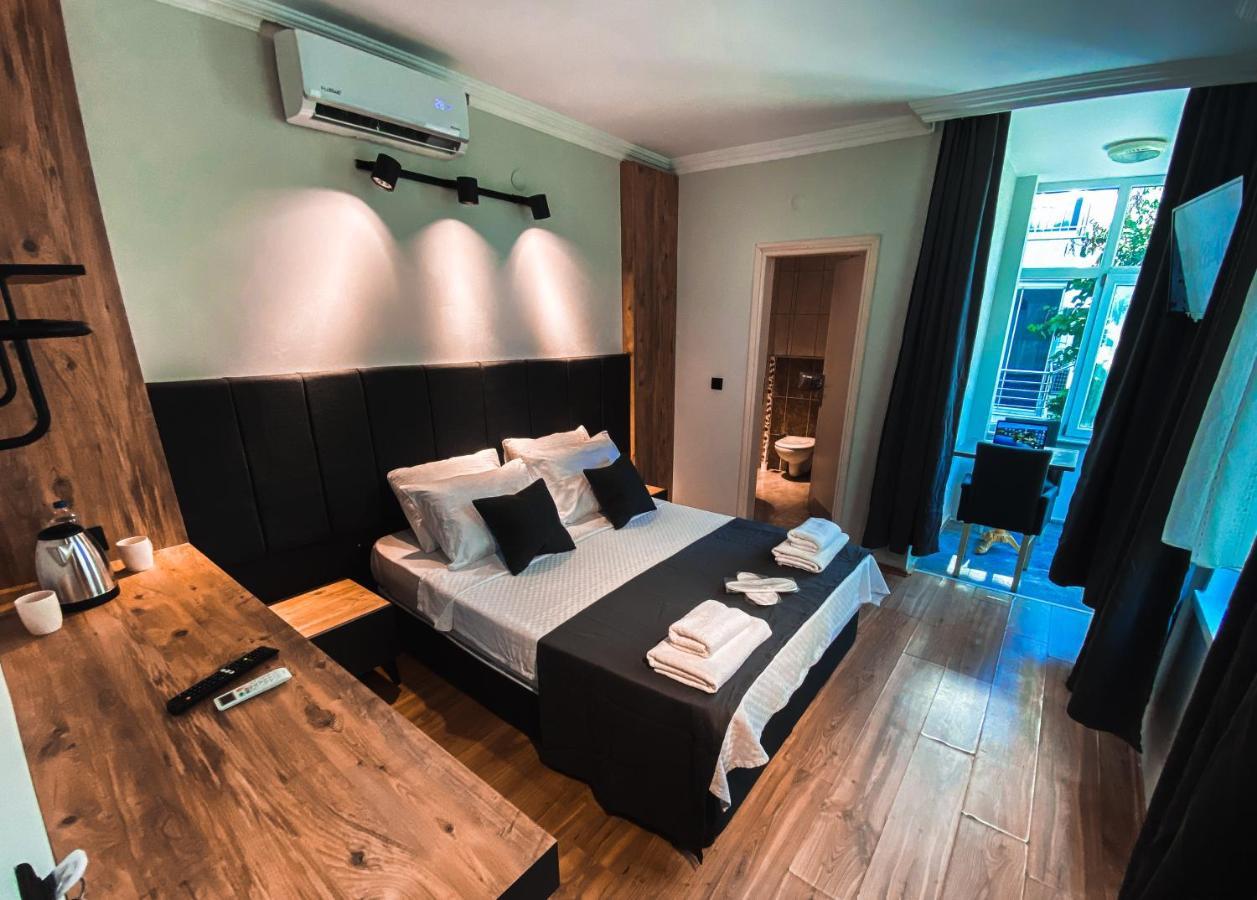 Tepe Hotel&Business Suite Анталія Екстер'єр фото